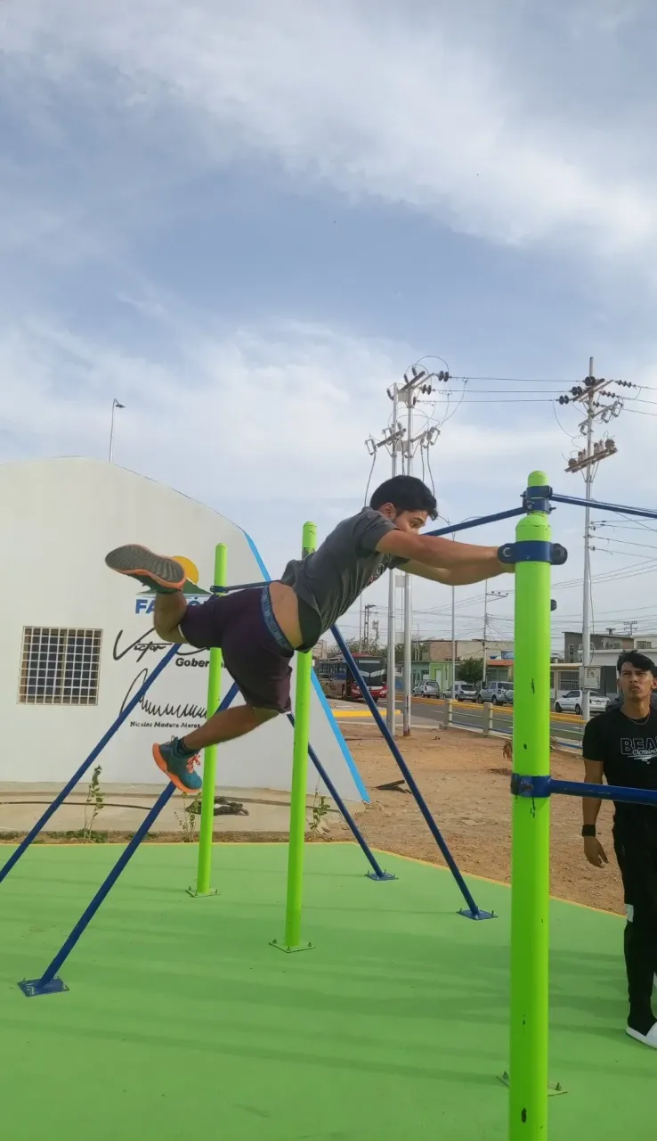 0X5tGimJrhMkCRRg_1000138176.webp