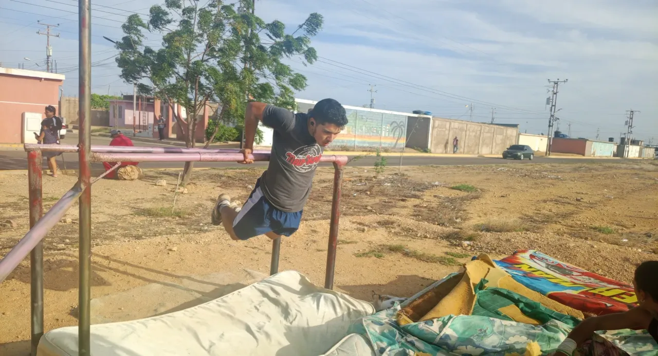 50Lm2LcJ9nixfBUI_1000156166.webp