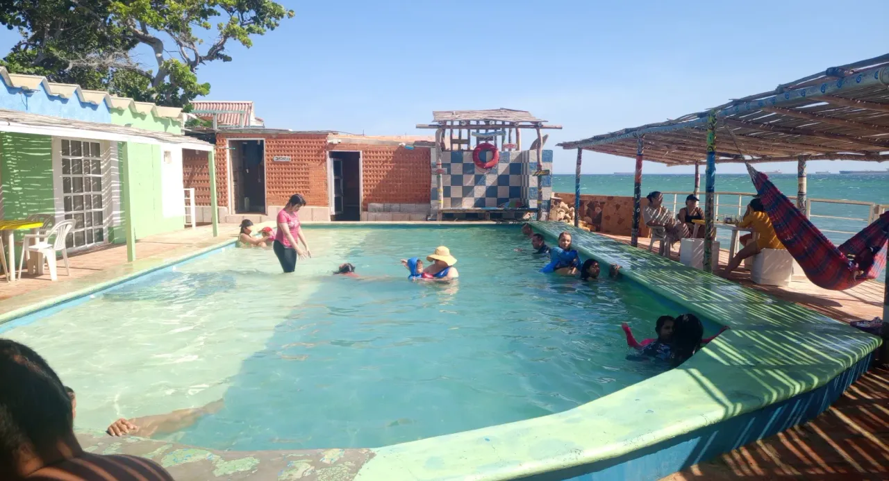 DUdaMYKp43jKH4OL_1000137516.webp
