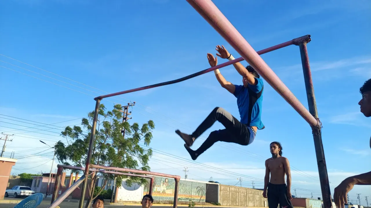 HbfZtyuTR2PDvvBJ_1000174960.webp