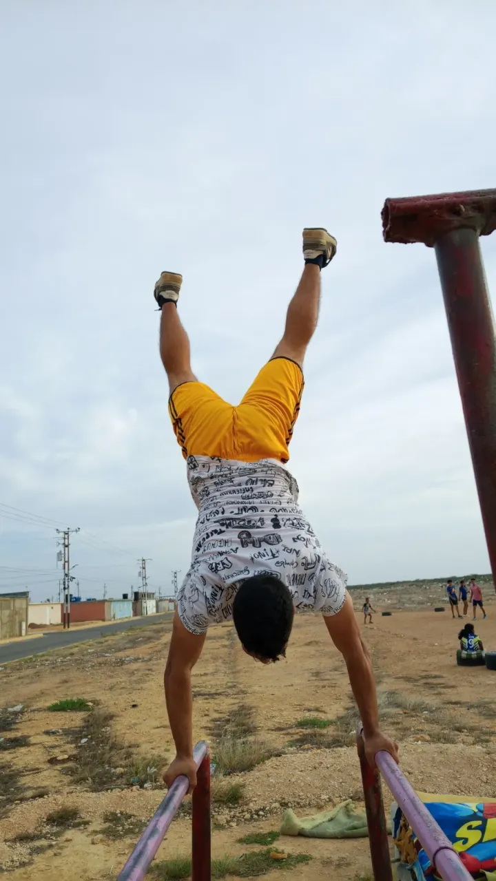 O07oVtsFazCoPr9W_1000151441.webp