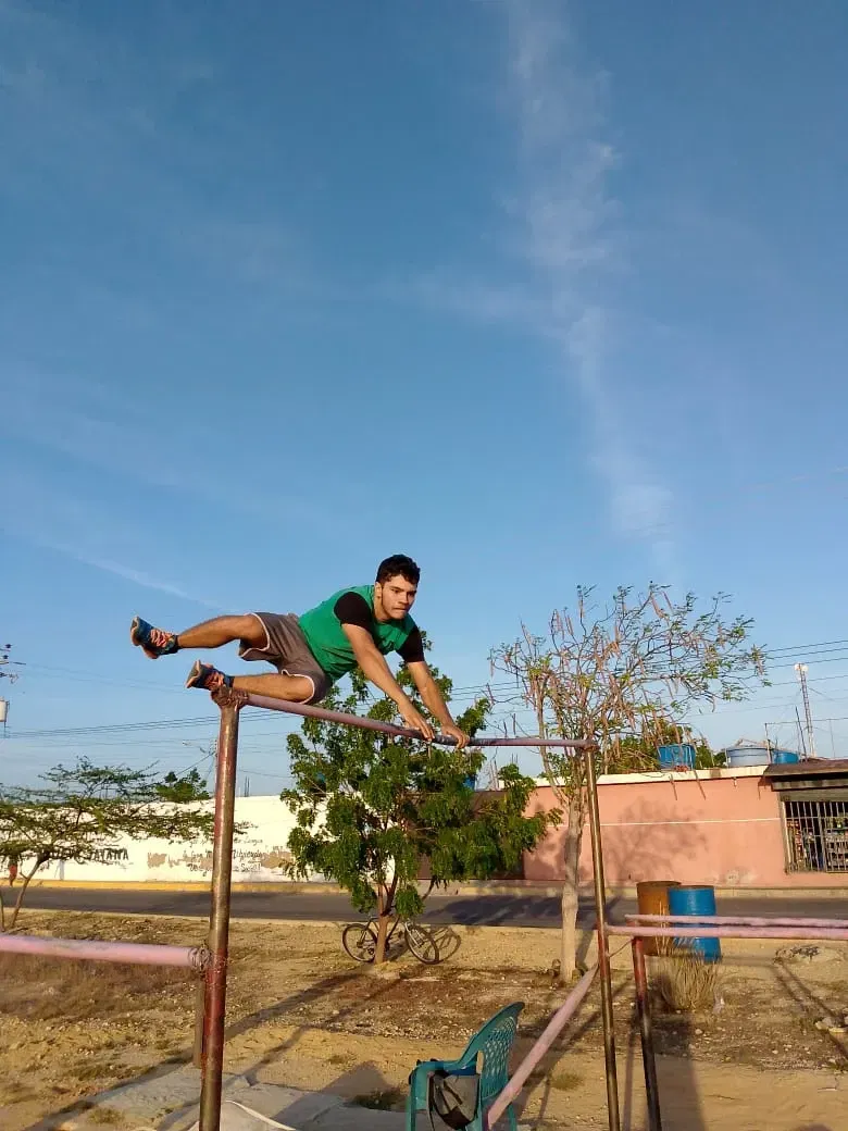 Oa2tlVDXAamLLxP9_1000128867.webp