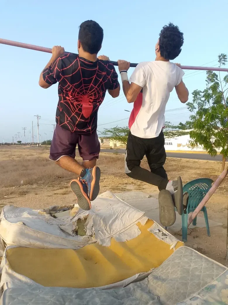 klNWDyRou0R0kiBk_1000133511.webp