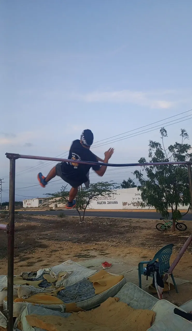 lLFEvDW9ASNl80O8_1000161328.webp