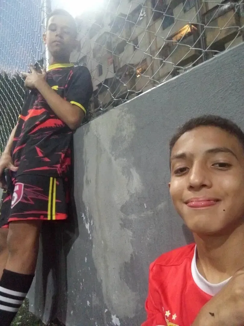 pRNCZi88kzGpQaNJ_1000367981.webp