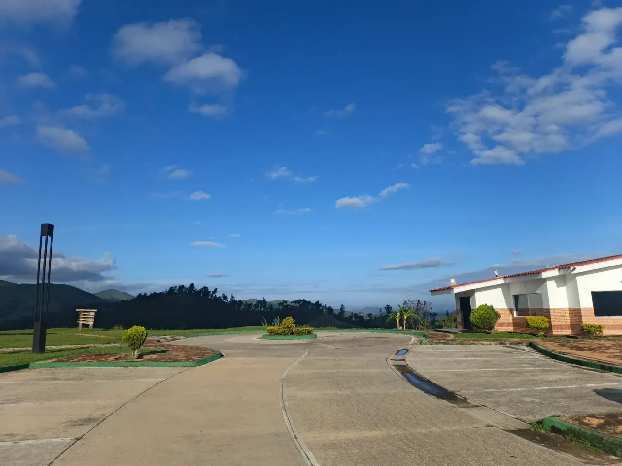JpipGfxUcxqNNVdq_1000179334.webp