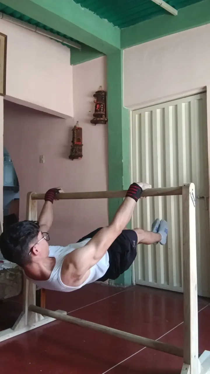 ifJ6ym1YEamYaNEf_1000226905.webp