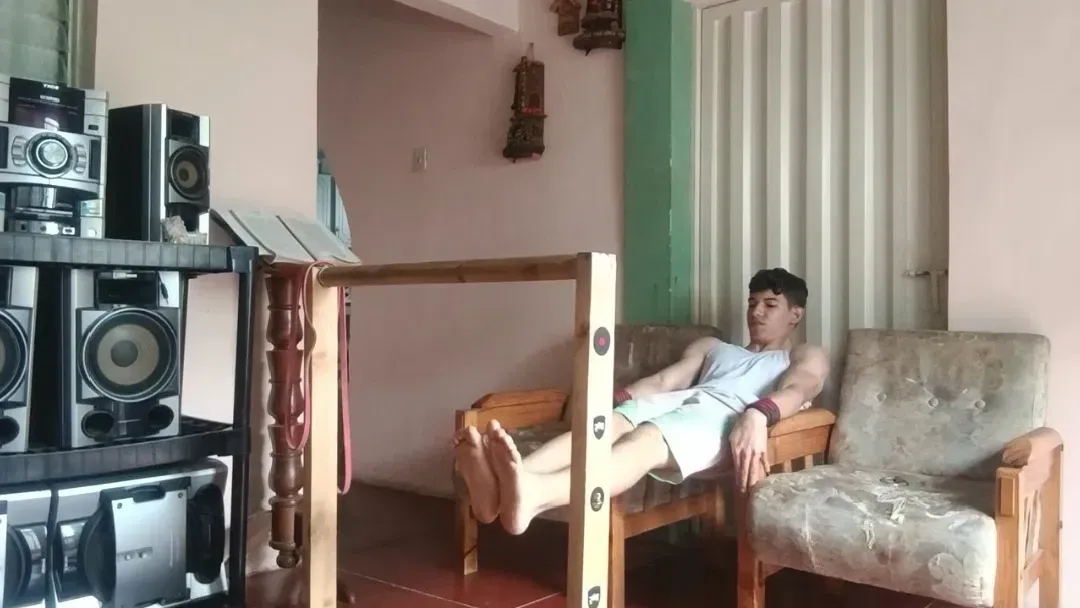 llzlTkXJixKbGmlO_1000103803.webp