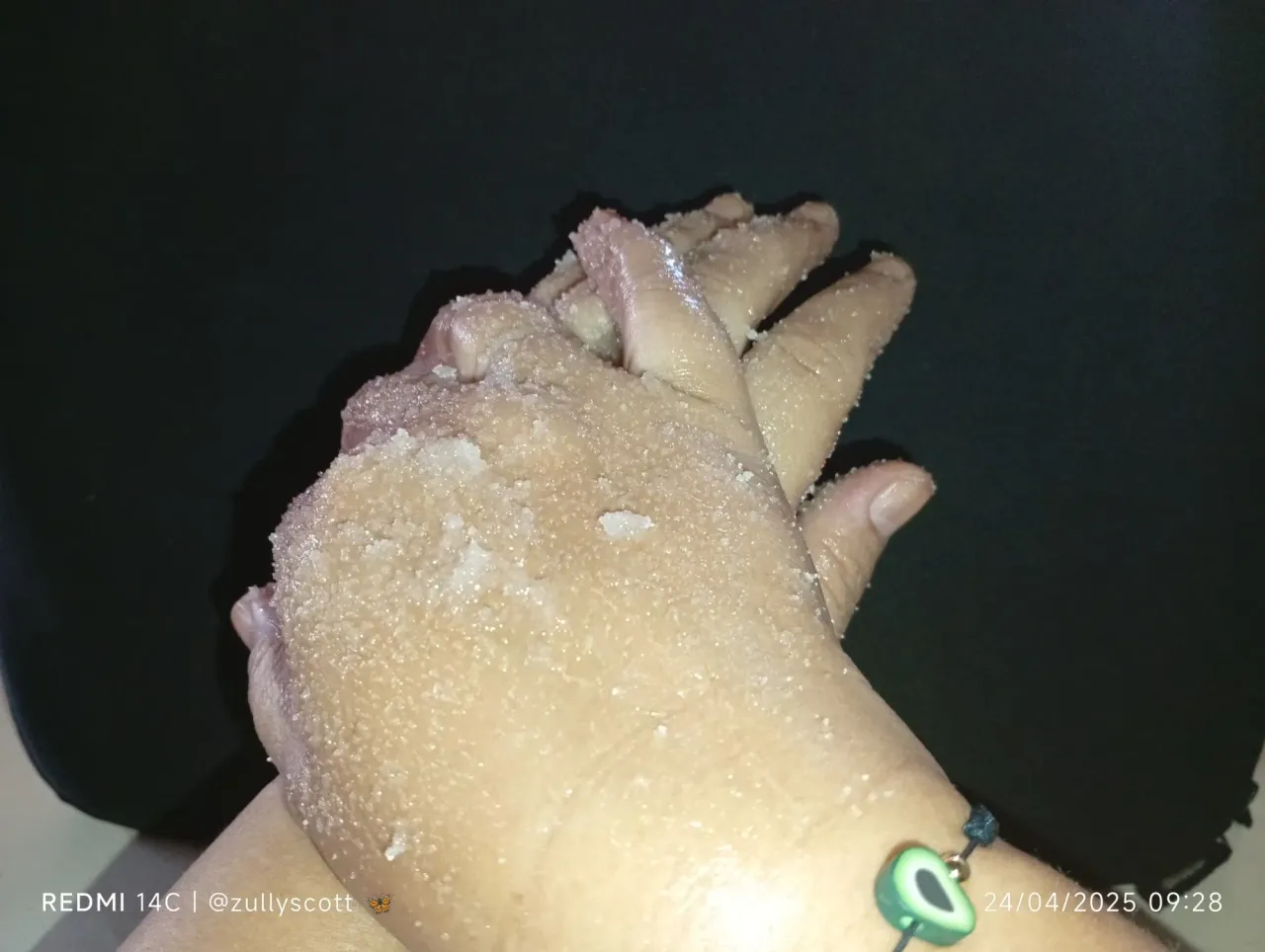 0A4zb6DoA7sq0lbj_1000215991.webp