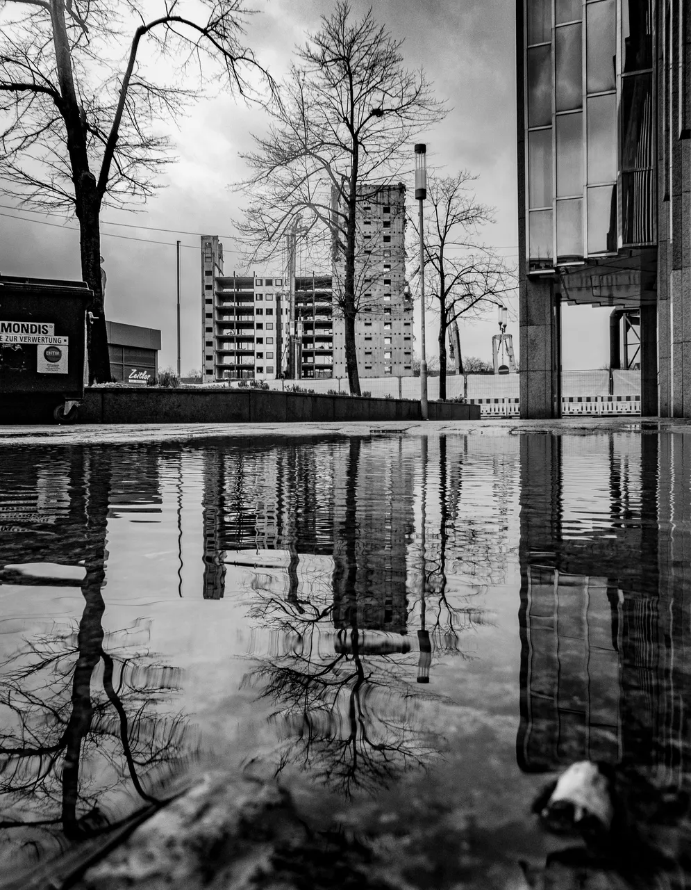P1090615_Abriss_reflexion.jpg