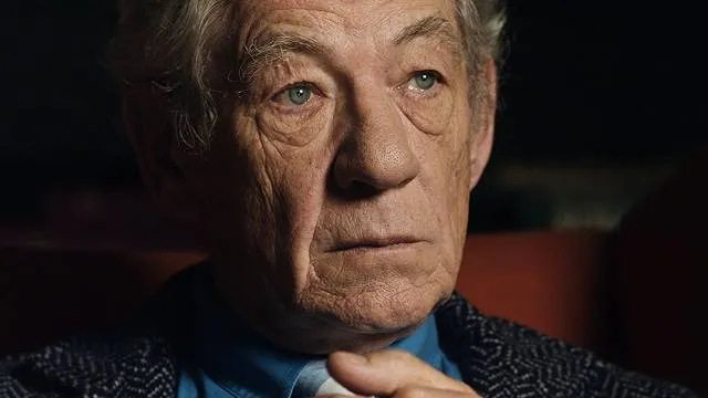 mckellen-playing-the-part.jpg