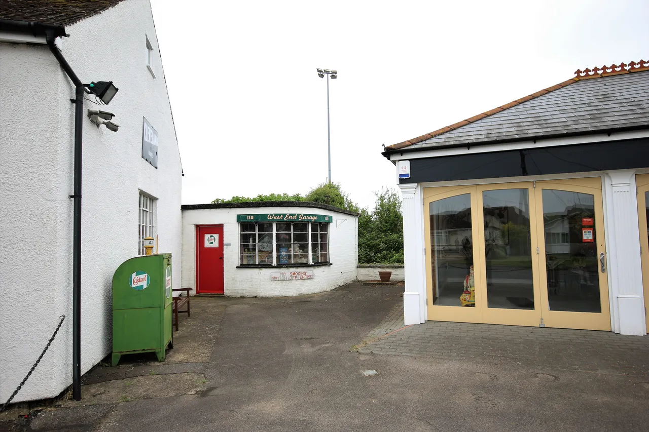 old car spares shop.jpg