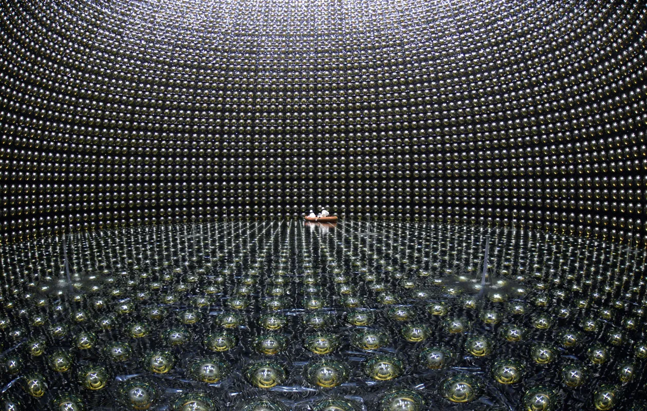 super_kamiokande_neutrino.jpg