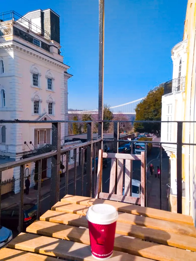 coffee_at_the_balcony_1_of_1_.jpg