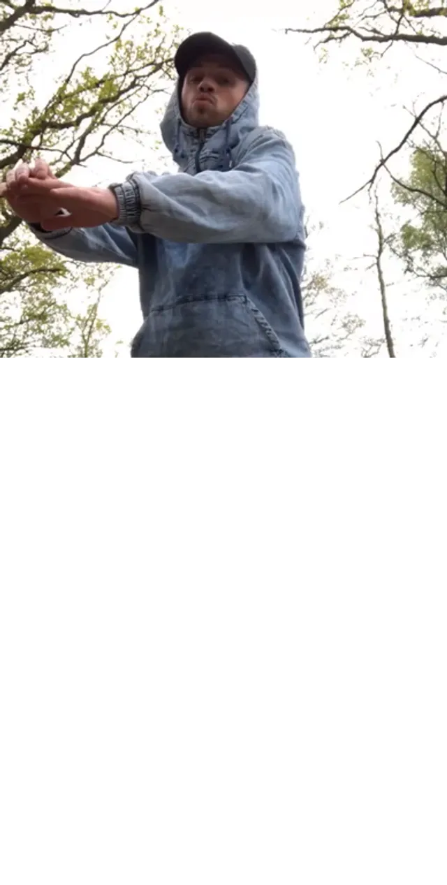 videos/e18b19ddd3e4ee307d0a16080316fb15-00001.png