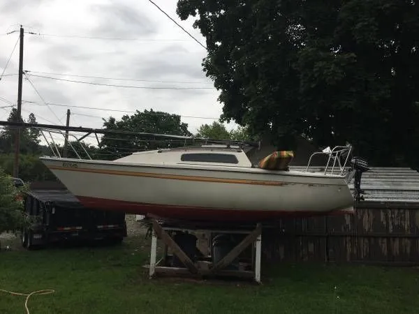 vickie barker sail boat.jpg