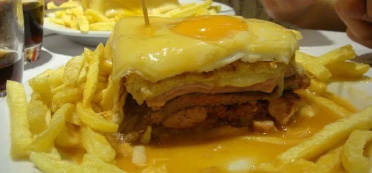 Francesinha-rapida-moda-Porto.jpg