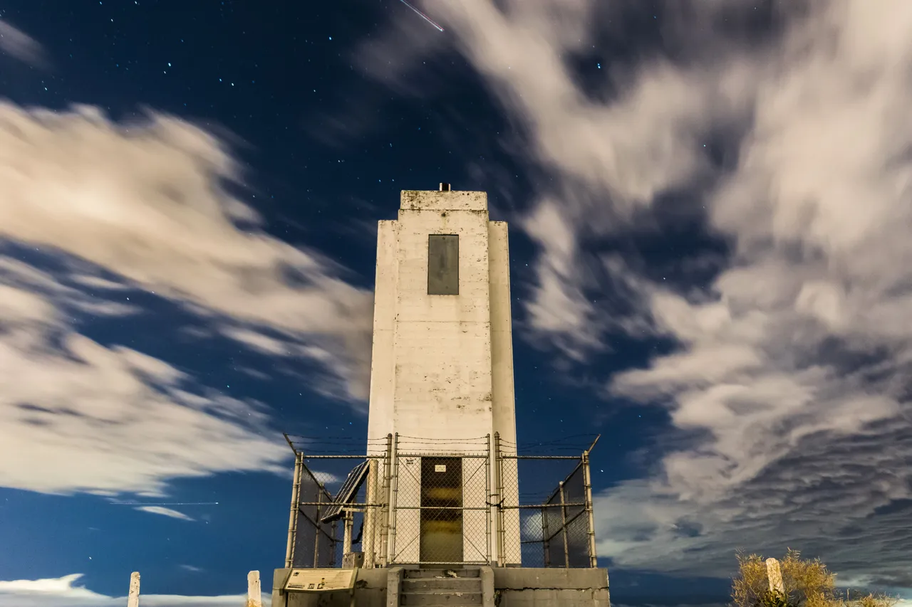 browns point lighthouse-1.jpg