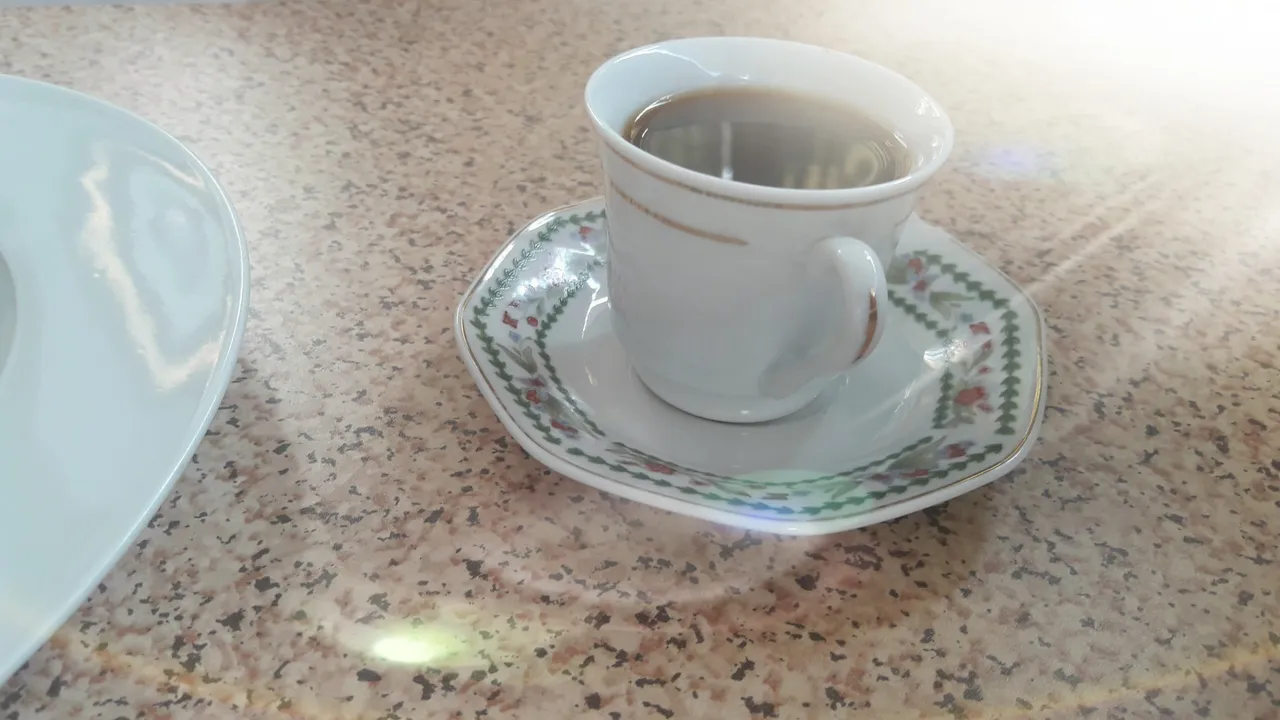 CAFE 1.jpg