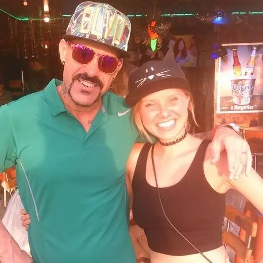 barryandKelsie37455.jpg