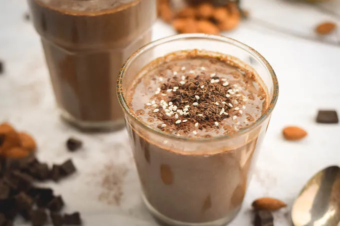 Chocolate Tahini Smoothie. (2).jpg