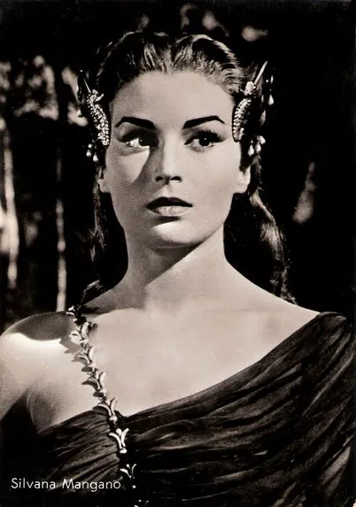rsz_21027-silvana-mangano-theredlist.jpg