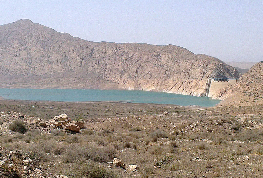 Al-Ghadir_DamCC Iranian engineer.jpg