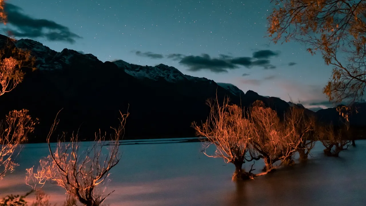 mountains_lake_trees_139686_1280x720.jpg