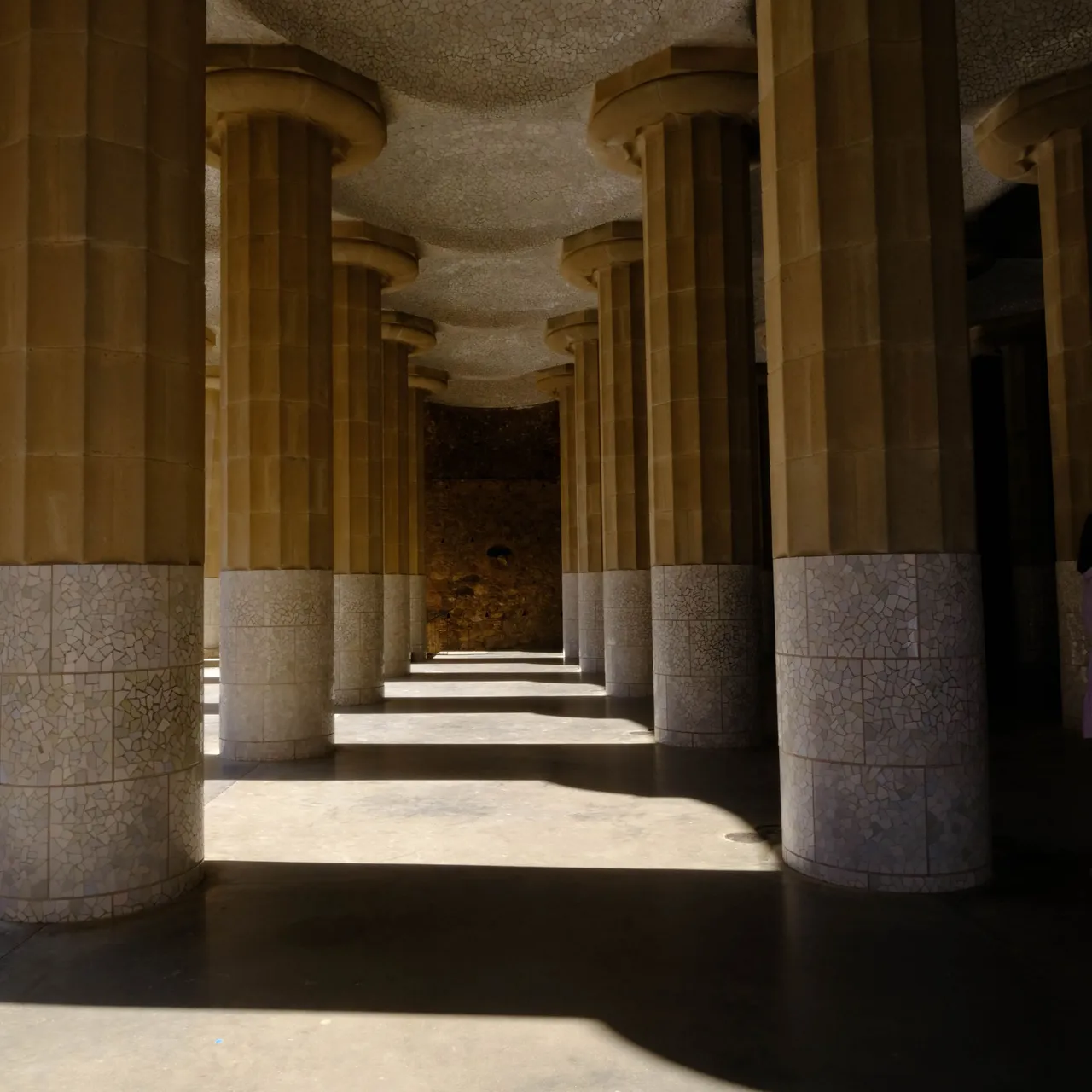 Parc Guell 4 (1 of 1).jpg