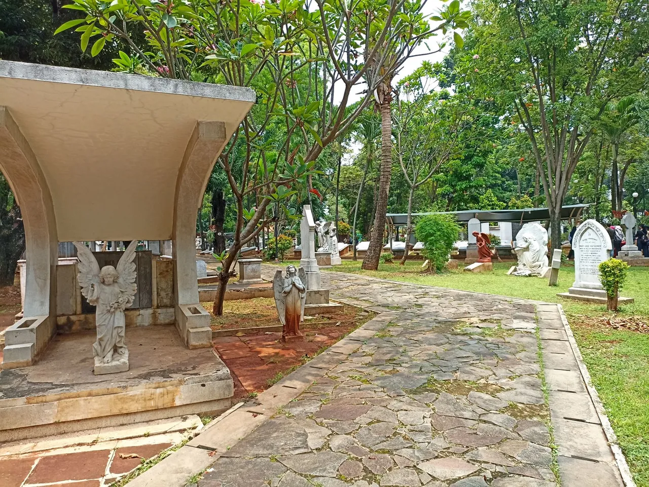 Museum Taman Prasasti 12.jpg
