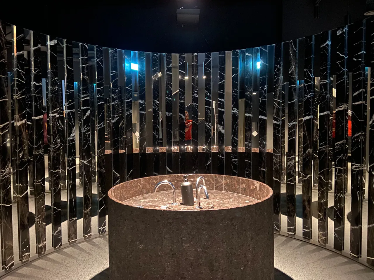 FOUNTAIN1.jpg