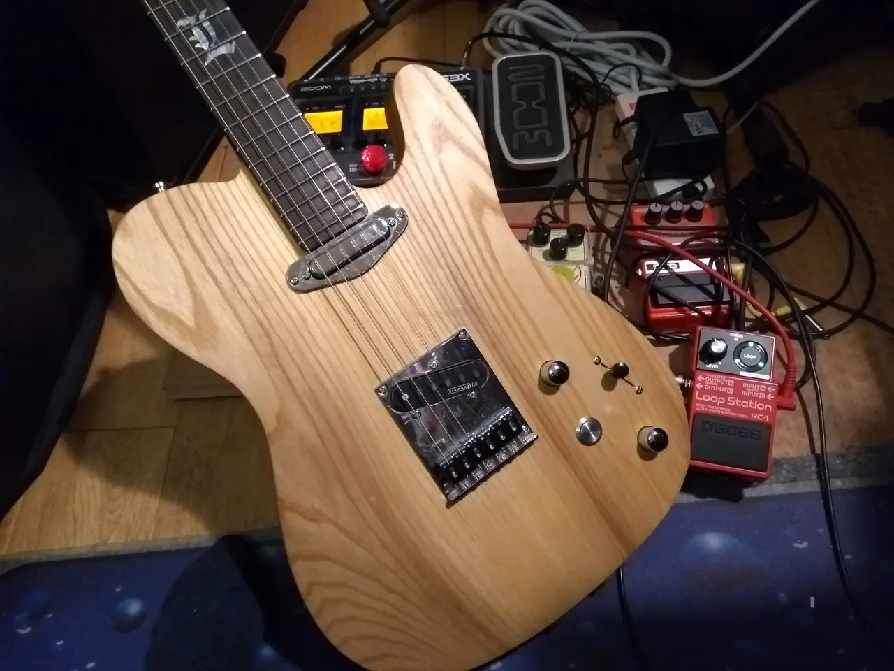 Tele