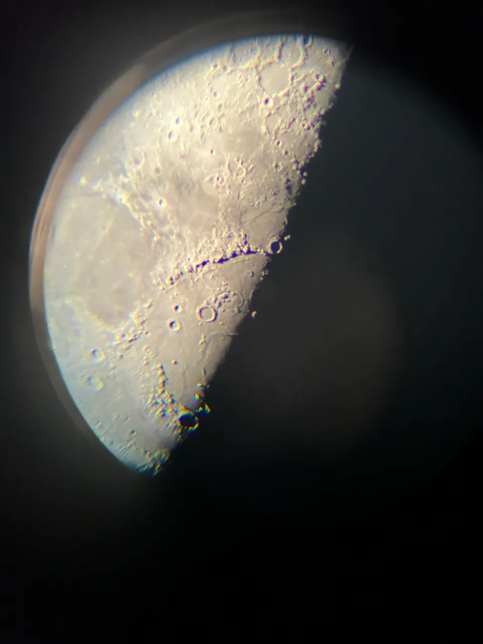 "8. Moon Abastumani observatory 2.JPEG"