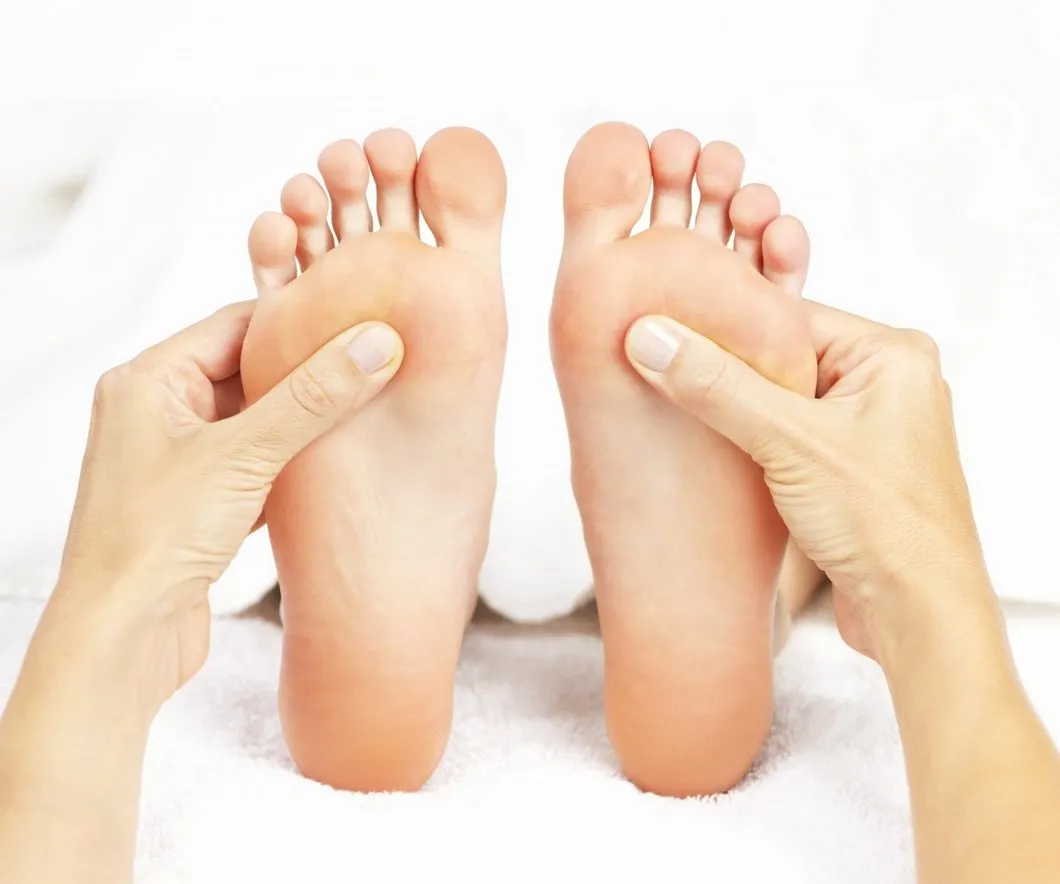 Reflexology-Massage1_530x@2x.jpg