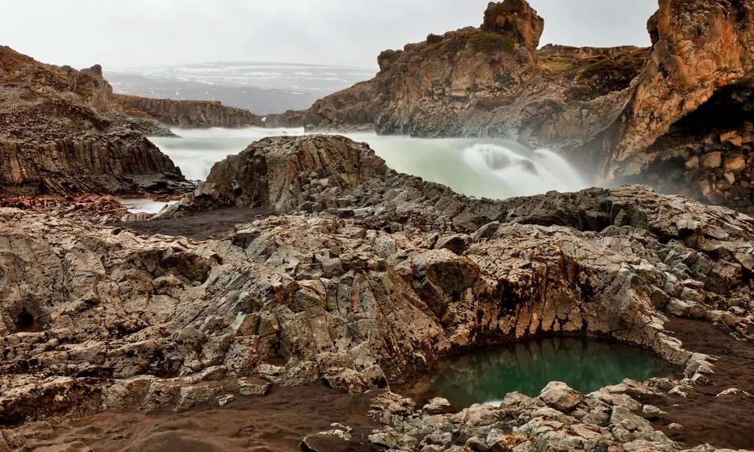 misty_godafoss_fury_by_somadjinn-dbldzvh.jpg