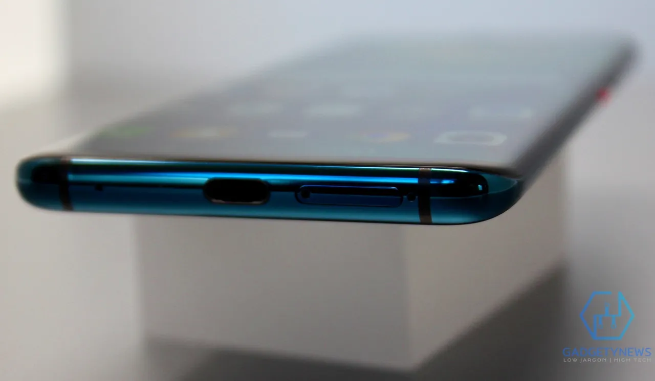 huawei mate 20 pro port
