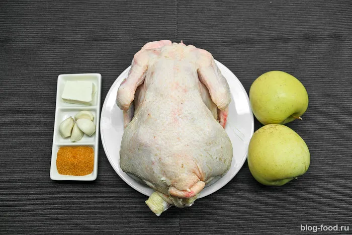 Chicken and apples