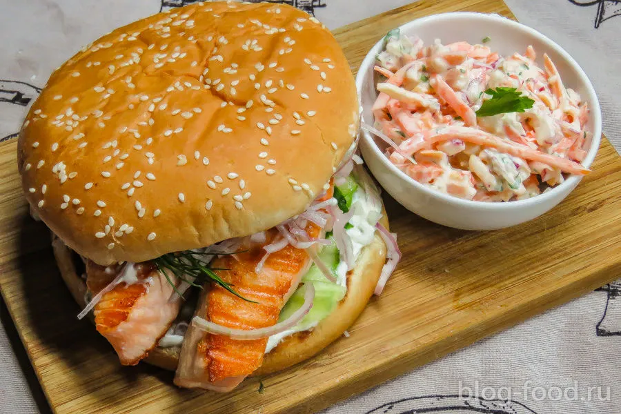 Salmon burger