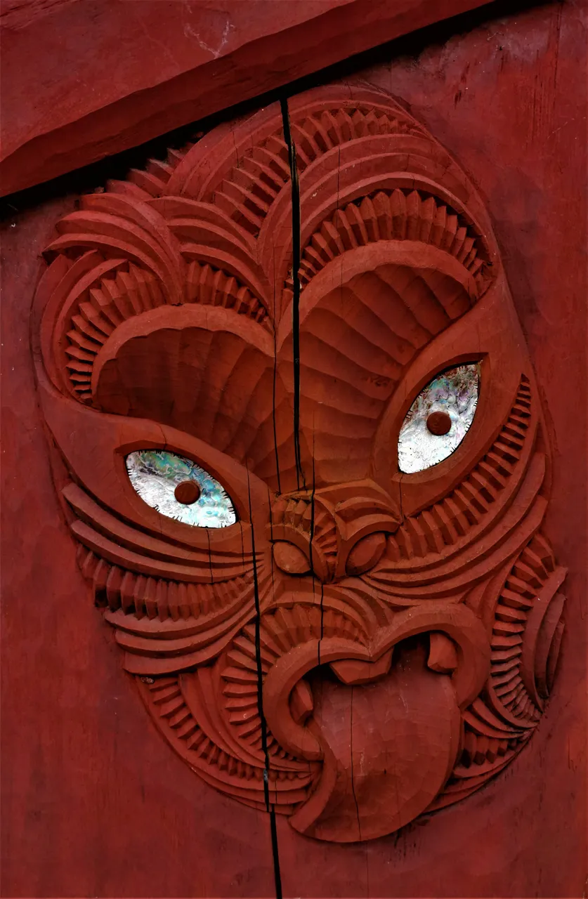 Maori carving8.jpg