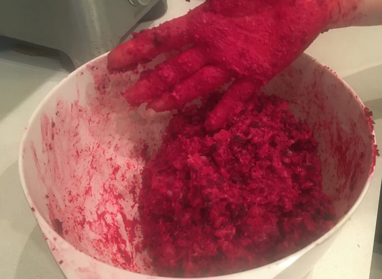 messy hands.jpg