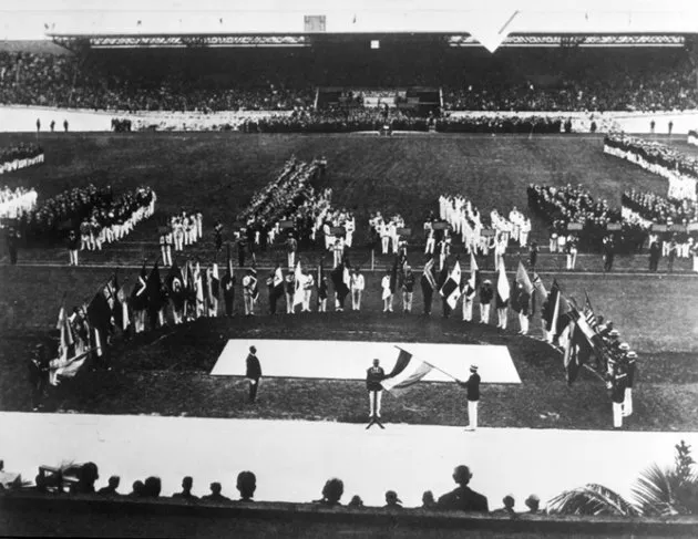 Olimpics-Openings-Old0104894cb.jpg