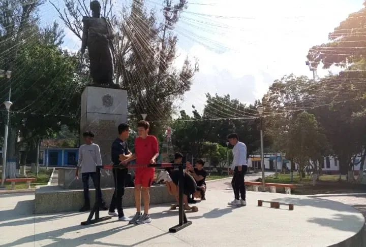 LhX4glXFdY2sae12_WhatsApp_Image_2025-06-18_at_8.43.52_PM_1.webp