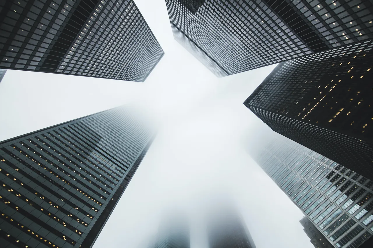 unsplash.com, Mathew Henry