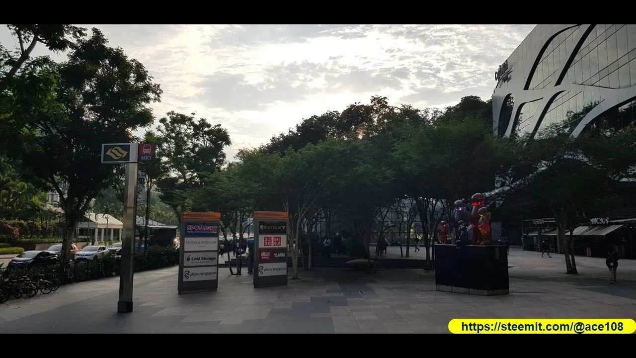 Sunset Plaza Singapura