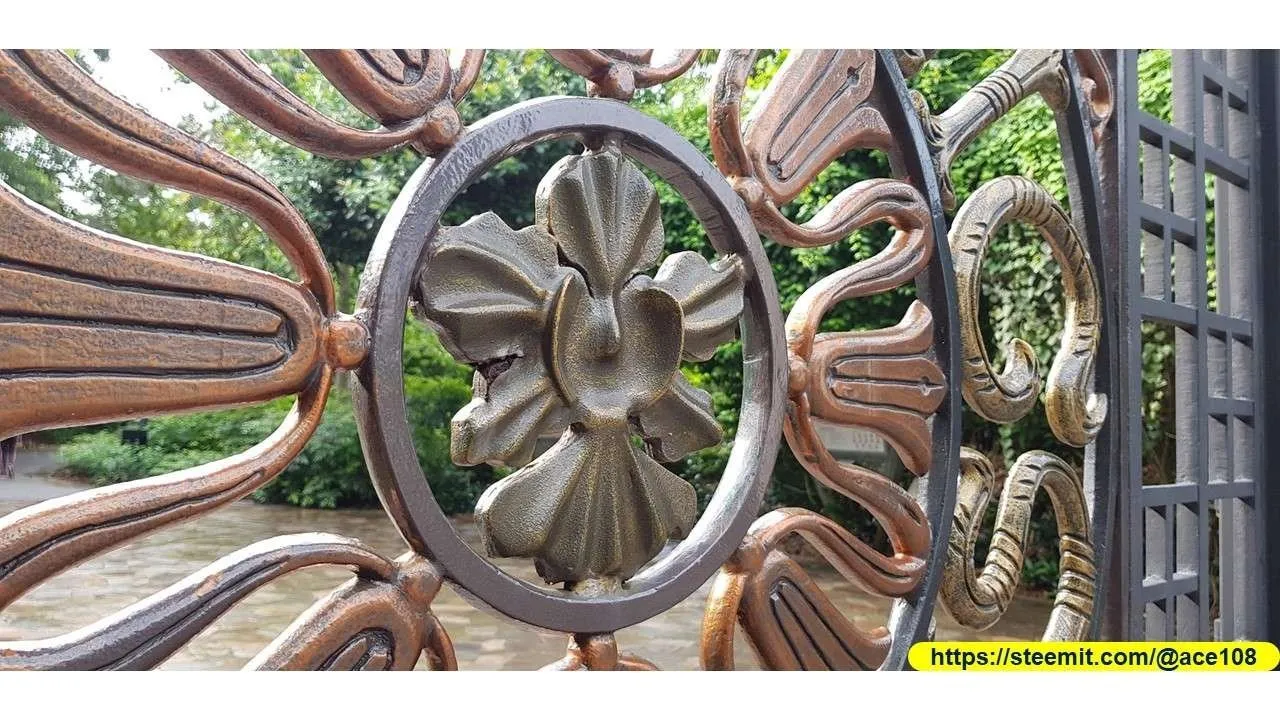 Botanic Gardents Gate