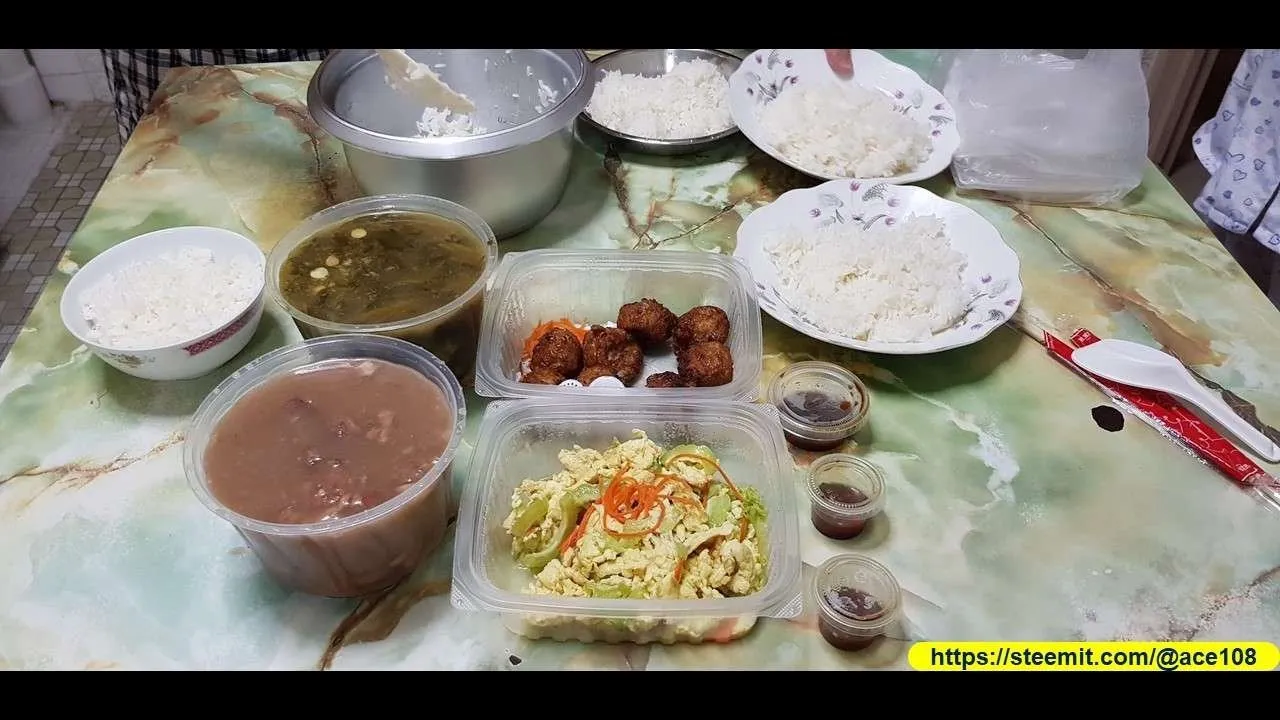 Prata and Lao Huo Tang from Grab Food90