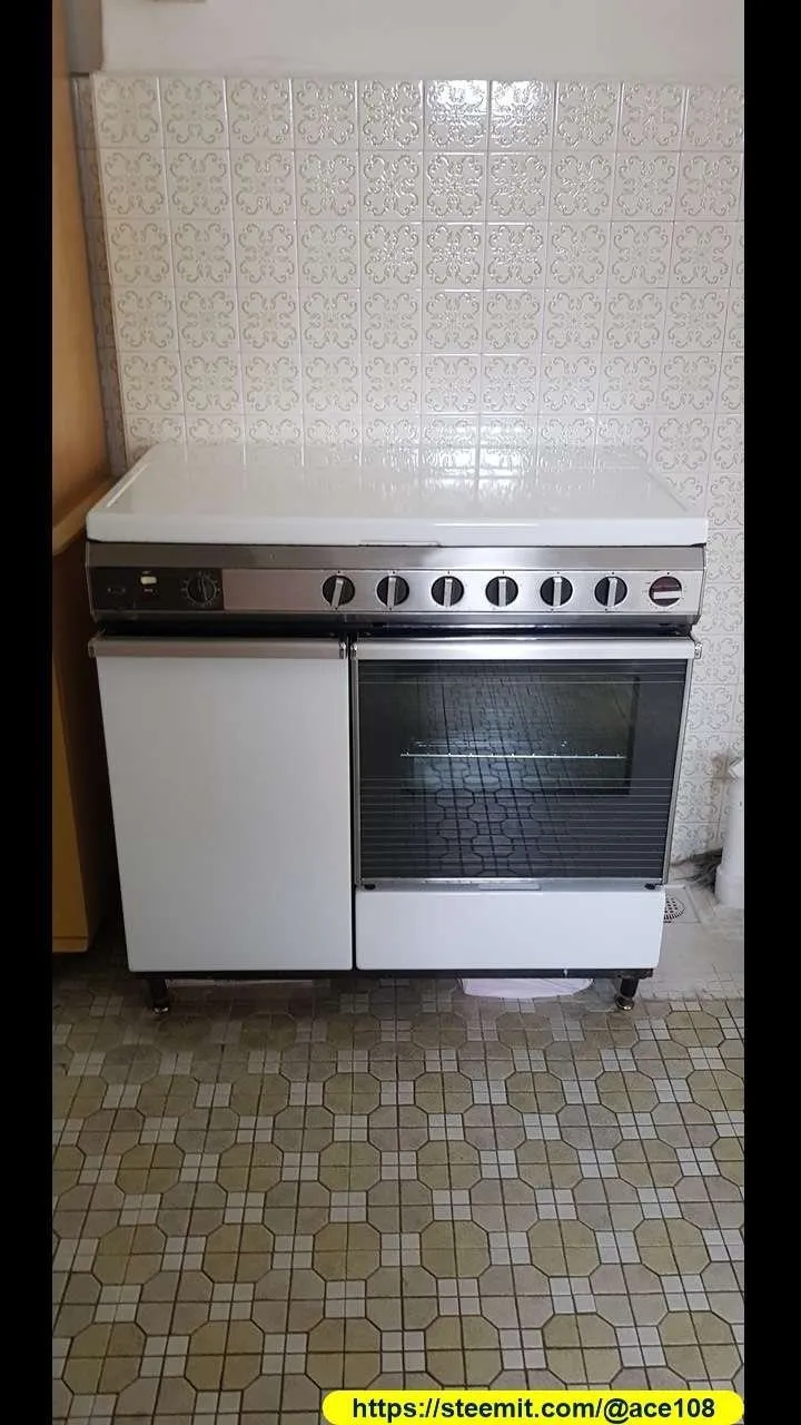 Old oven stove
