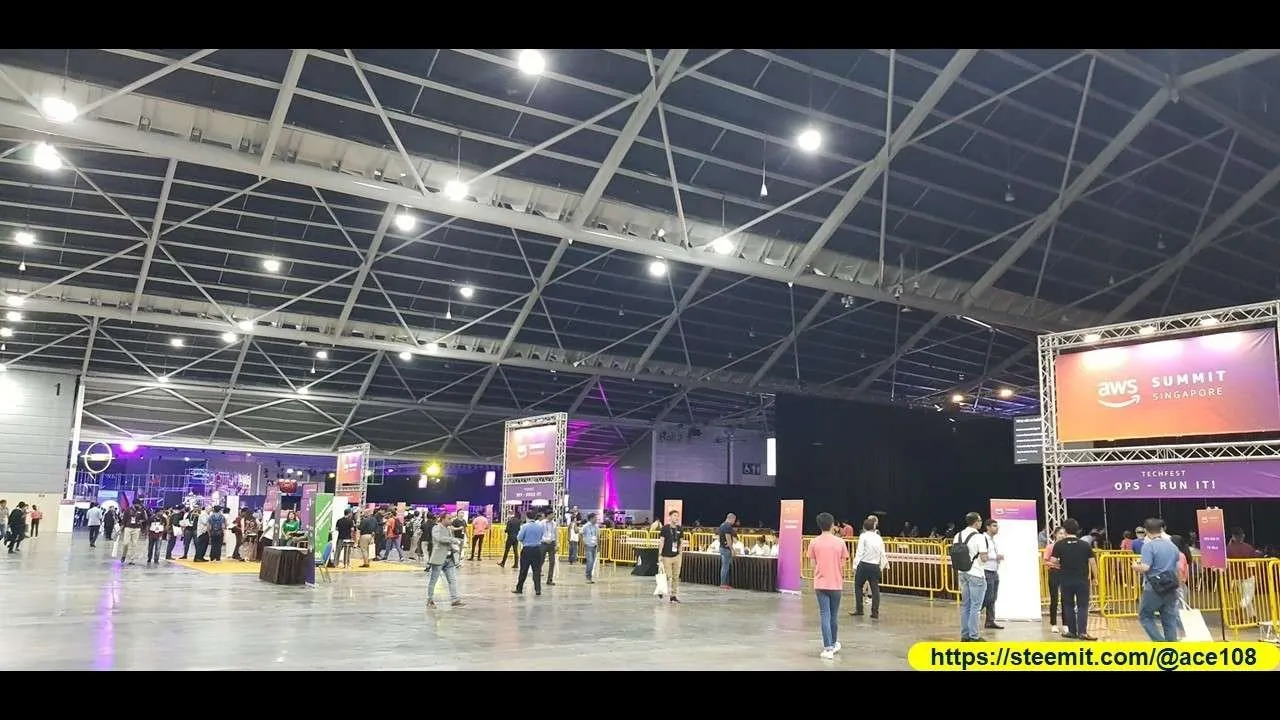 AWS Summit Day 140