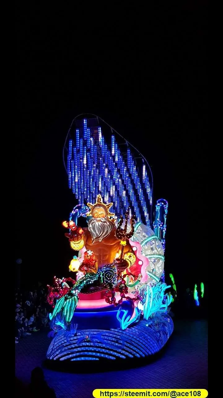 Disneyland Hong Kong Night Parade10