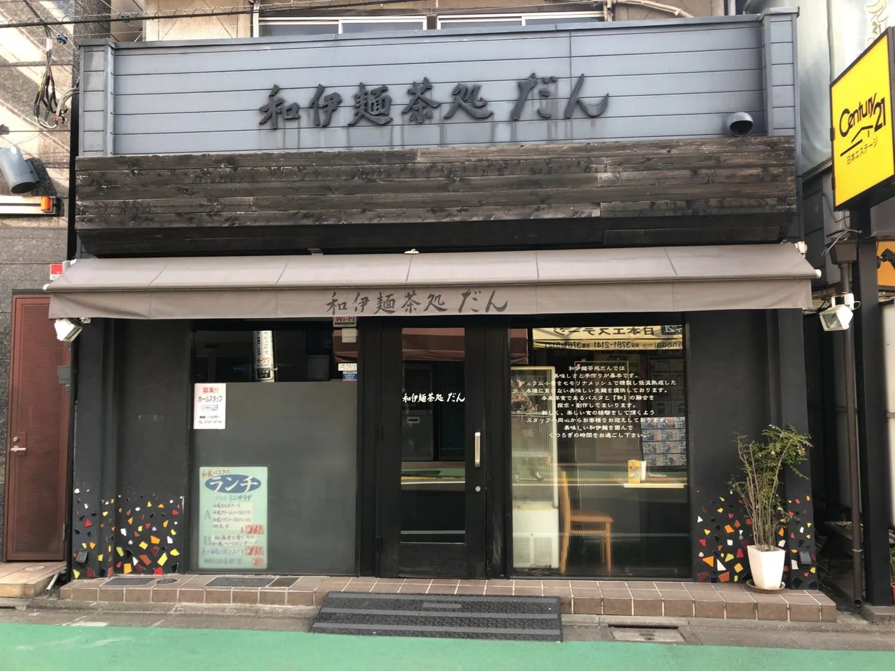 zca5e9a75q.jpg